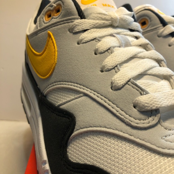 Nike Air Max 1 White University Gold Black size 10.5 Men's Women’s 12 “Batman” - Picture 12 of 15